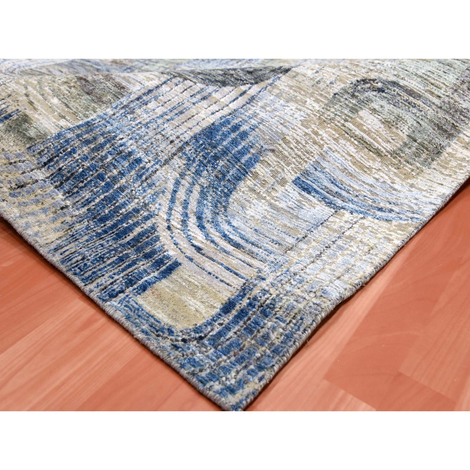 6'x9' THE INTERTWINED PASSAGE, Hand Woven, Silk with Textured Wool, Oriental Rug 