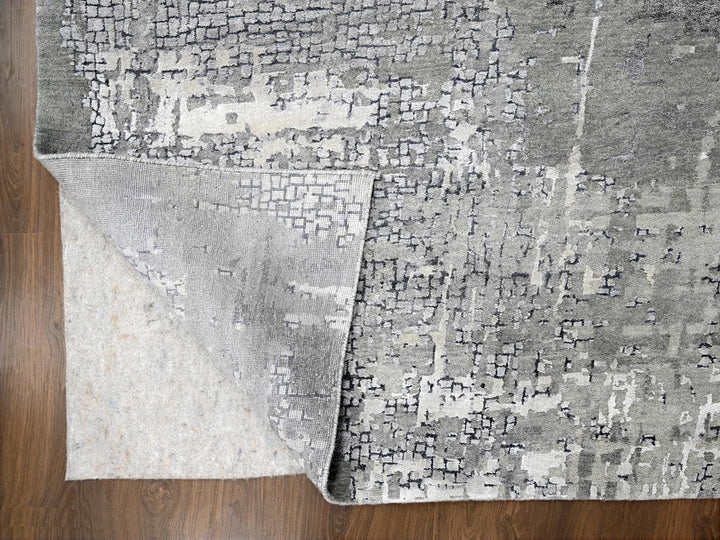 10'0" x 13'10" New Hand Knotted Grey Wool & Silk Rectangle Oriental Rug - MOA10210009