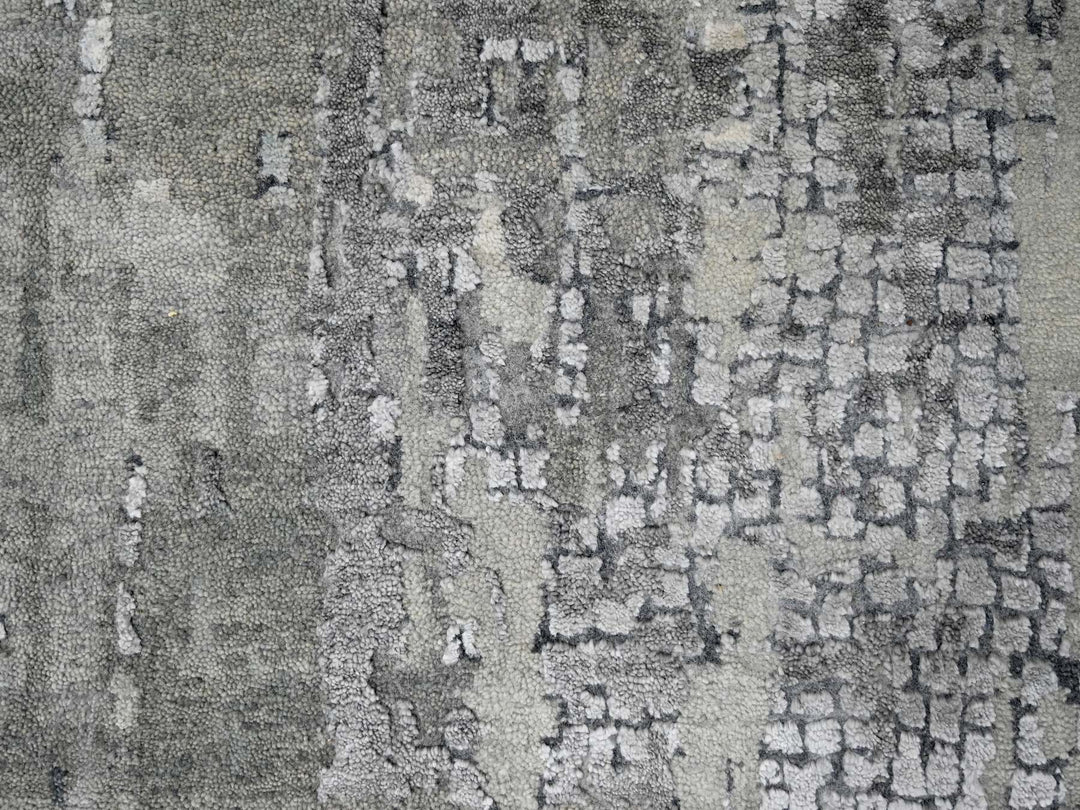 10'0" x 13'10" New Hand Knotted Grey Wool & Silk Rectangle Oriental Rug - MOA10210009