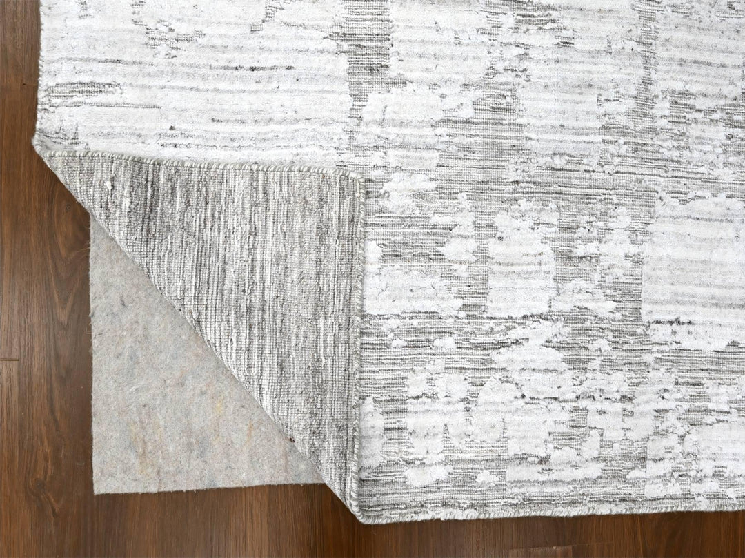 7'11" x 10'0" New Hand Loomed Ivory Wool & Silk Rectangle Oriental Rug - MOA10210270