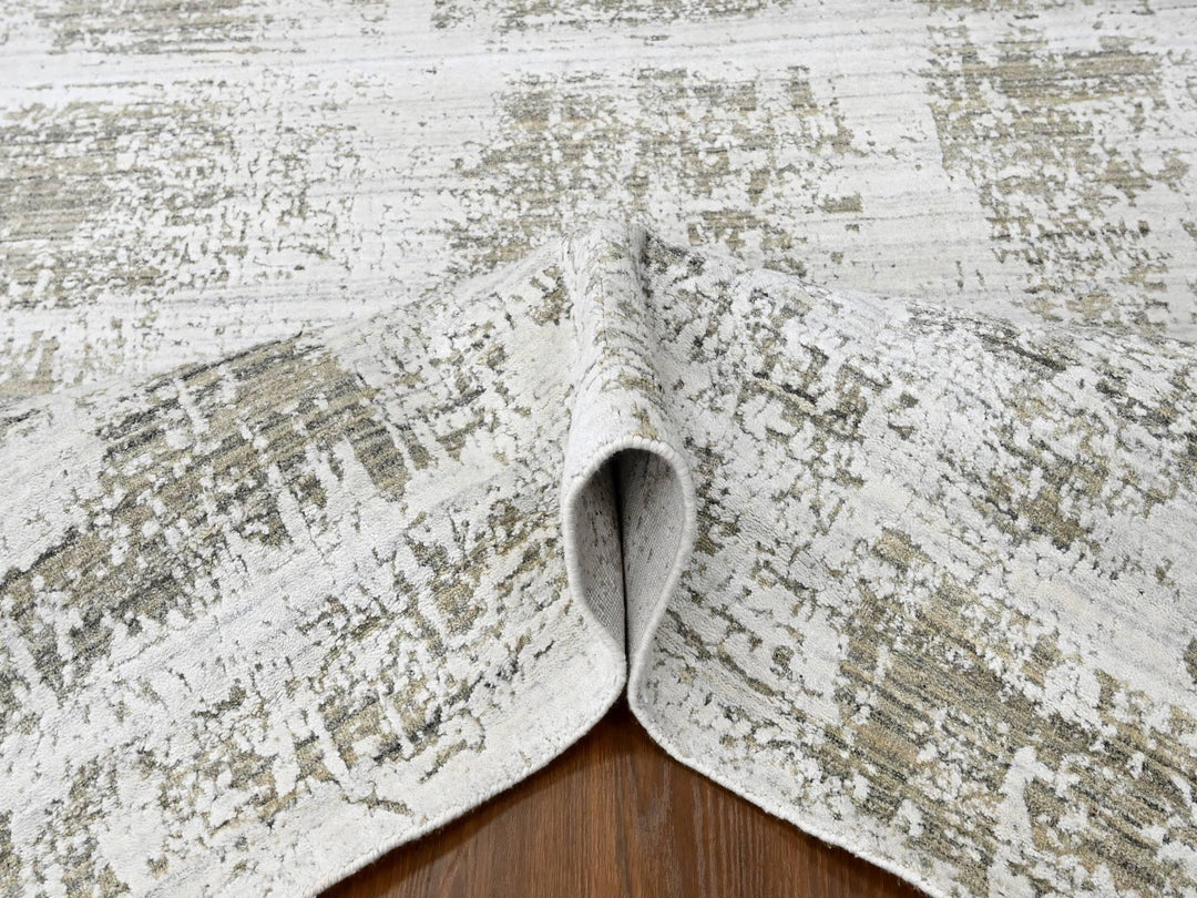 8'0" x 9'11" New Hand Loomed Ivory Wool & Silk Rectangle Oriental Rug - MOA10210281