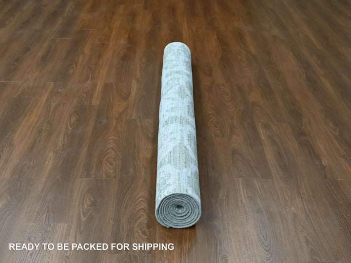 6'7" x 9'6" New Hand Loomed Green Wool & Silk Rectangle Oriental Rug - MOA10210282