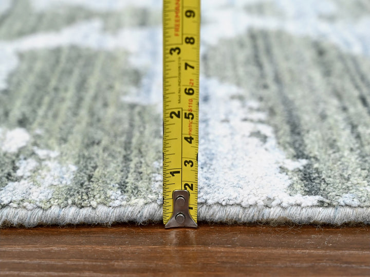 6'7" x 9'6" New Hand Loomed Green Wool & Silk Rectangle Oriental Rug - MOA10210282