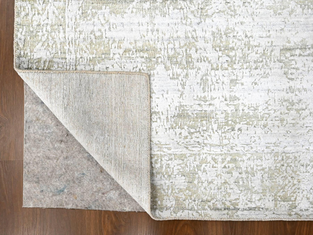 4'1" x 5'10" New Hand Loomed Grey Wool & Silk Rectangle Oriental Rug - MOA10210284