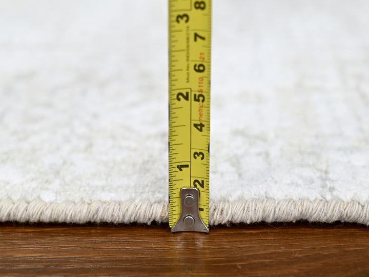 4'1" x 5'10" New Hand Loomed Grey Wool & Silk Rectangle Oriental Rug - MOA10210284