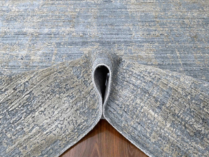 8'0" x 9'11" New Hand Loomed Grey Wool & Silk Rectangle Oriental Rug - MOA10210286