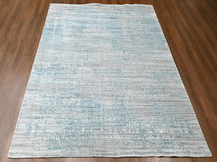 8'3" x 9'11" New Hand Loomed Grey Wool & Silk Rectangle Oriental Rug - MOA10210287