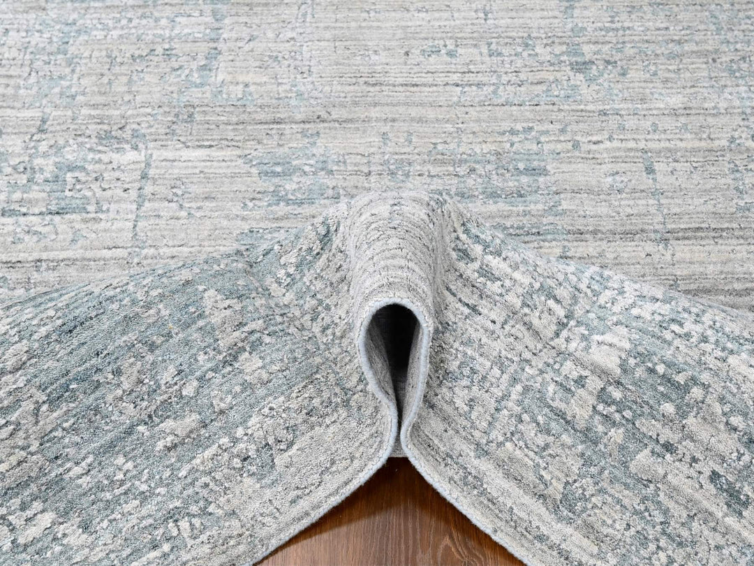 8'3" x 9'11" New Hand Loomed Grey Wool & Silk Rectangle Oriental Rug - MOA10210287