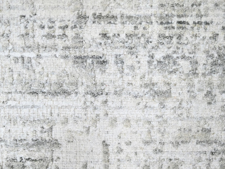 4'0" x 6'0" New Hand Loomed Ivory Wool & Silk Rectangle Oriental Rug - MOA10210288