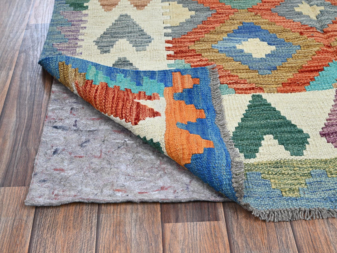 4'1" x 5'9" New Hand Woven Multicolored Wool Rectangle Oriental Rug - MOA1021197