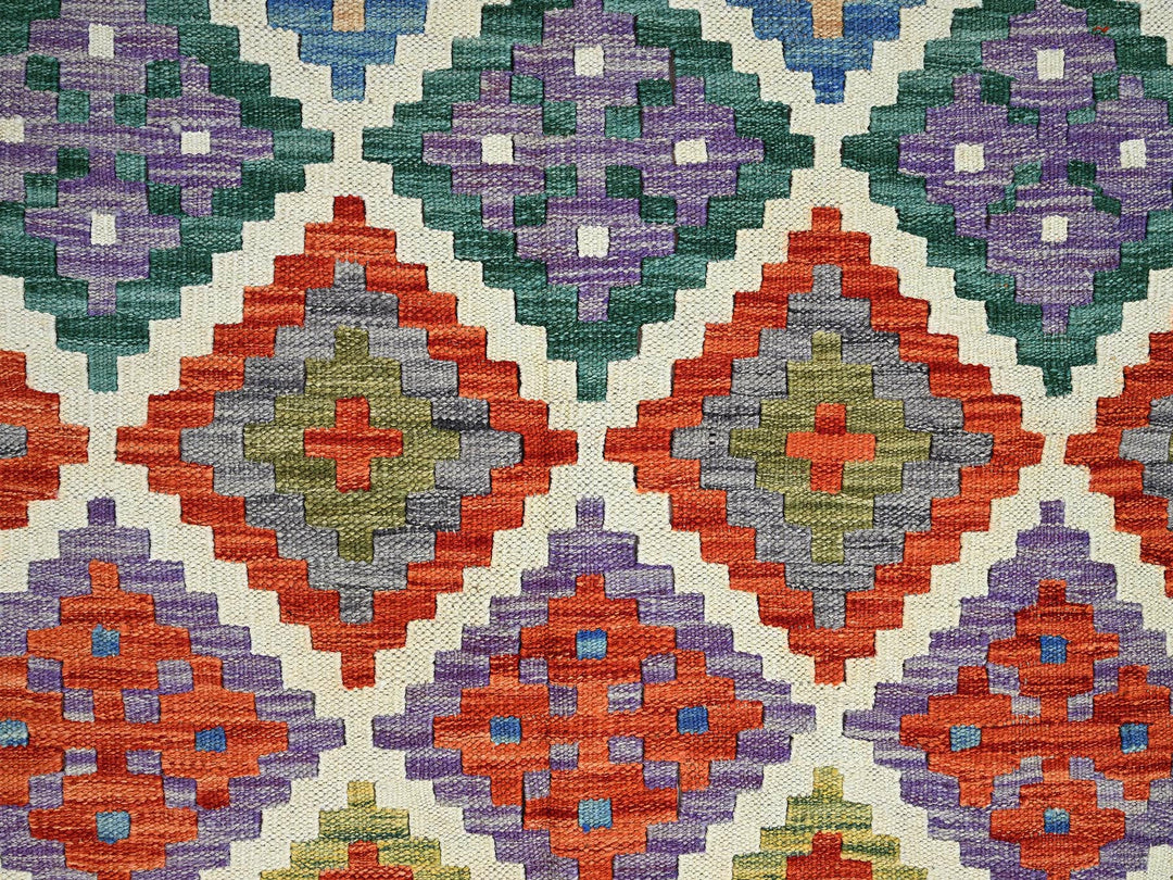 4'11" x 6'7" New Hand Woven Ivory Wool Rectangle Oriental Rug - MOA1021201