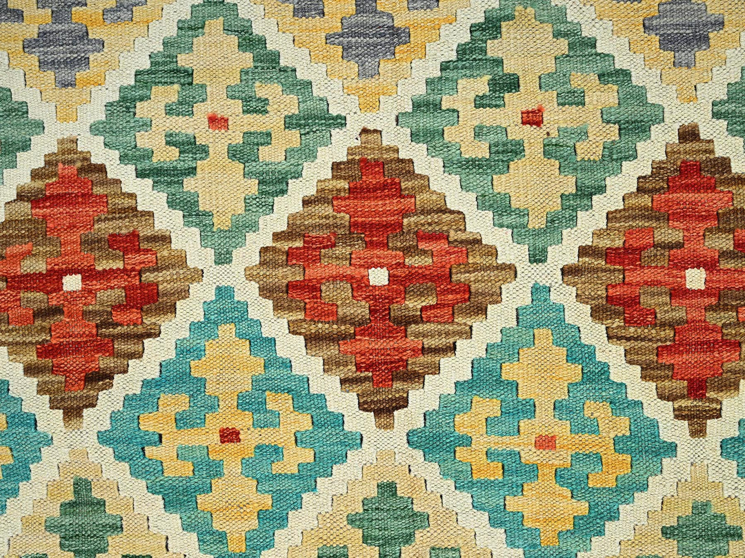 4'9" x 6'7" New Hand Woven Ivory Wool Rectangle Oriental Rug - MOA1021202