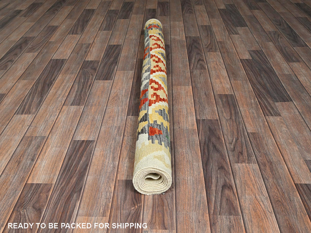 4'9" x 6'7" New Hand Woven Ivory Wool Rectangle Oriental Rug - MOA1021202