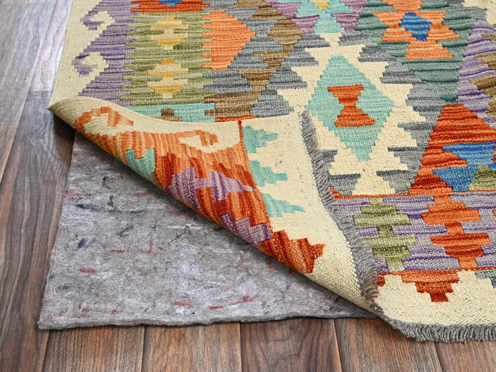 4'7" x 6'2" New Hand Woven Multicolored Wool Rectangle Oriental Rug - MOA1021204