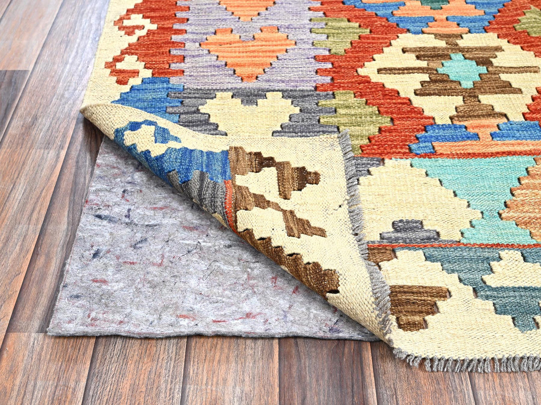 5'0" x 6'4" New Hand Woven Multicolored Wool Rectangle Oriental Rug - MOA1021205