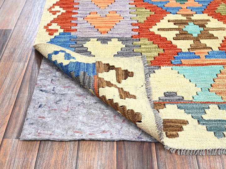 5'0" x 6'4" New Hand Woven Multicolored Wool Rectangle Oriental Rug - MOA1021205