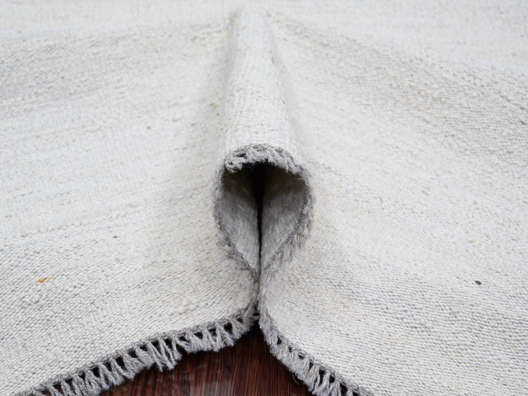 9'0" x 12'0" New Hand Woven Ivory Wool Rectangle Oriental Rug - MOA10220099