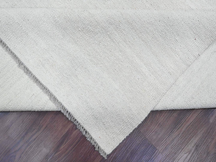 9'0" x 12'0" New Hand Woven Ivory Wool Rectangle Oriental Rug - MOA10220099