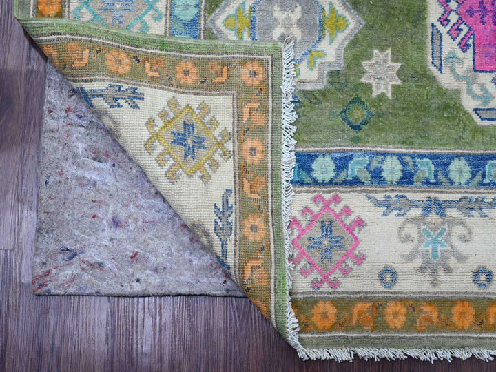 5'6" x 7'7" New Hand Knotted Green Wool Rectangle Oriental Rug - MOA10220975