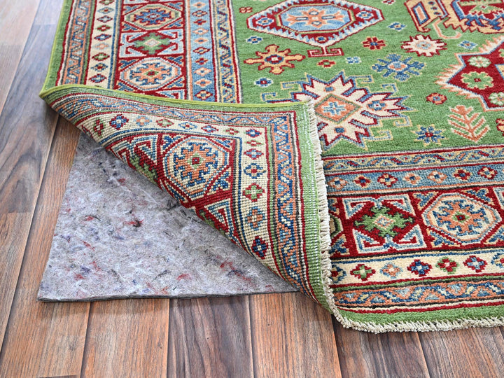 5'4" x 6'8" New Hand Knotted Green Wool Rectangle Oriental Rug - MOA102327