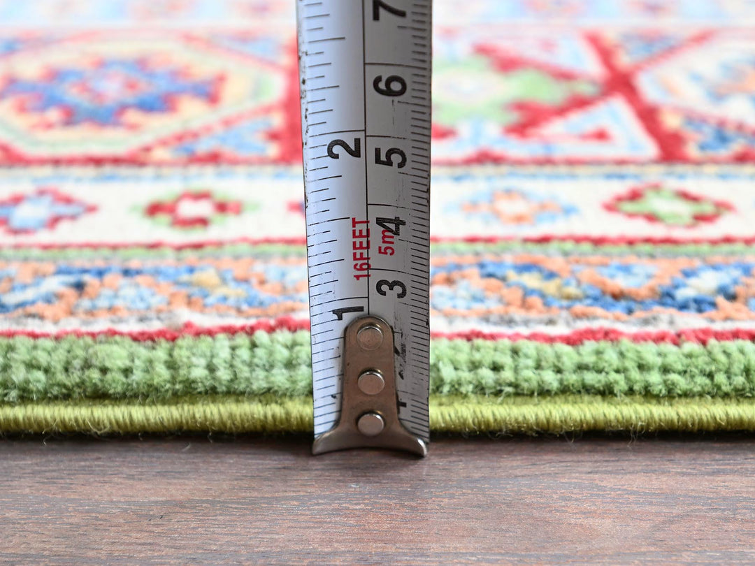 5'4" x 6'8" New Hand Knotted Green Wool Rectangle Oriental Rug - MOA102327