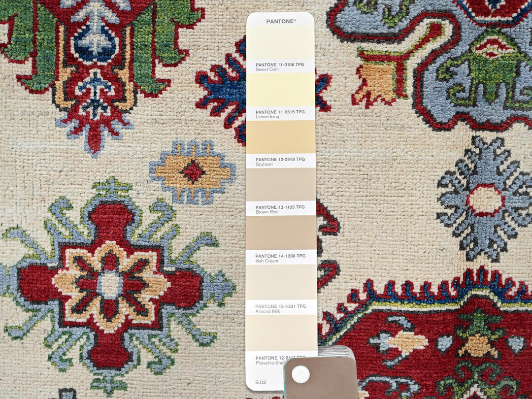 4'11" x 6'6" New Hand Knotted Ivory Wool Rectangle Oriental Rug - MOA102332