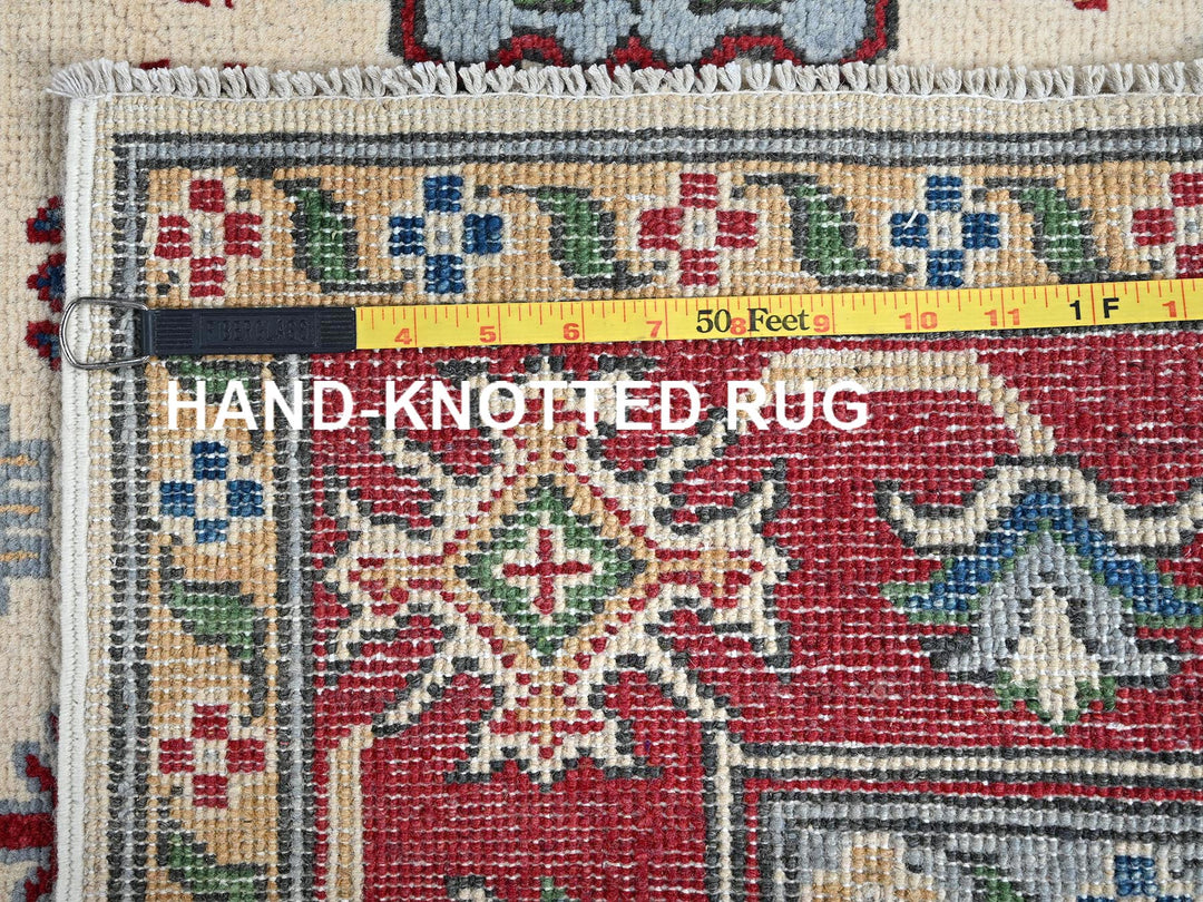 4'11" x 6'6" New Hand Knotted Ivory Wool Rectangle Oriental Rug - MOA102332