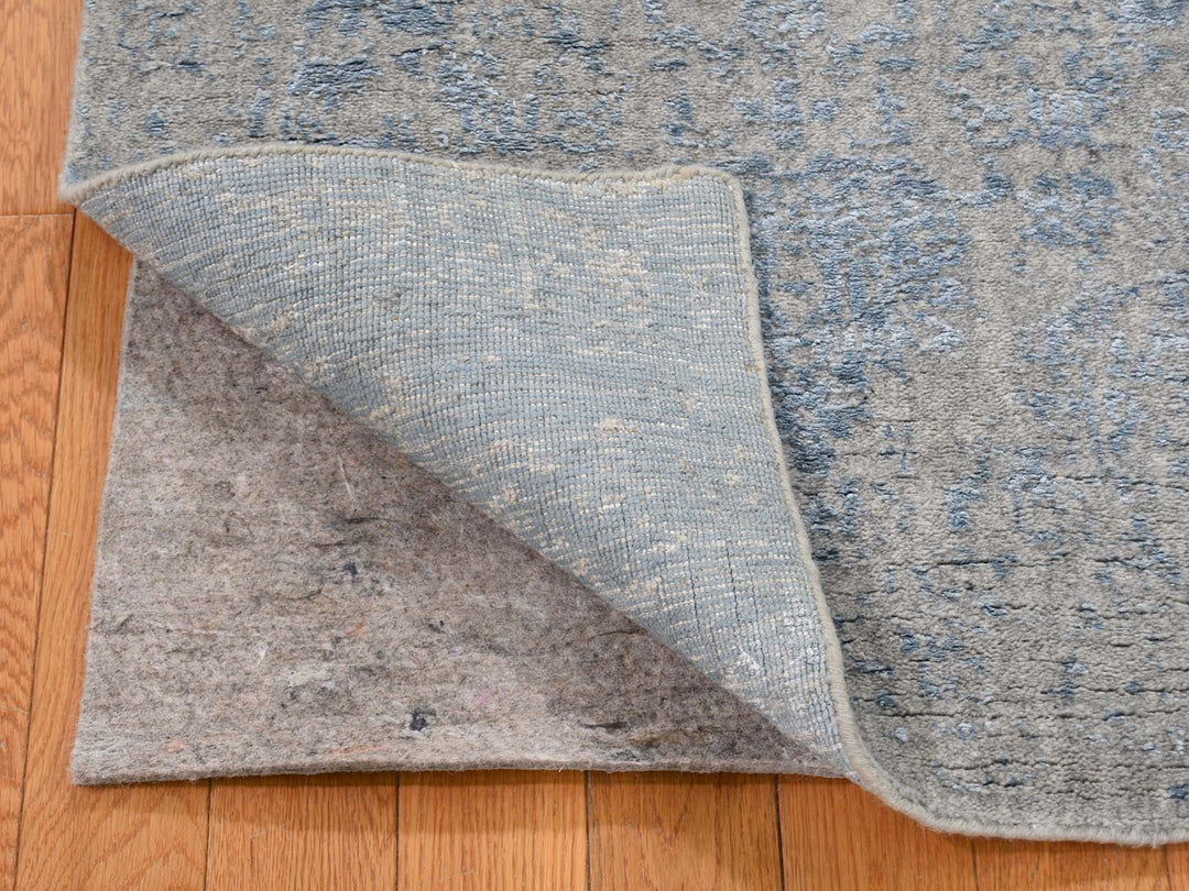 2'5" x 9'10" New Hand Loomed Grey Wool & Silk Runner Oriental Rug - MOA10245569