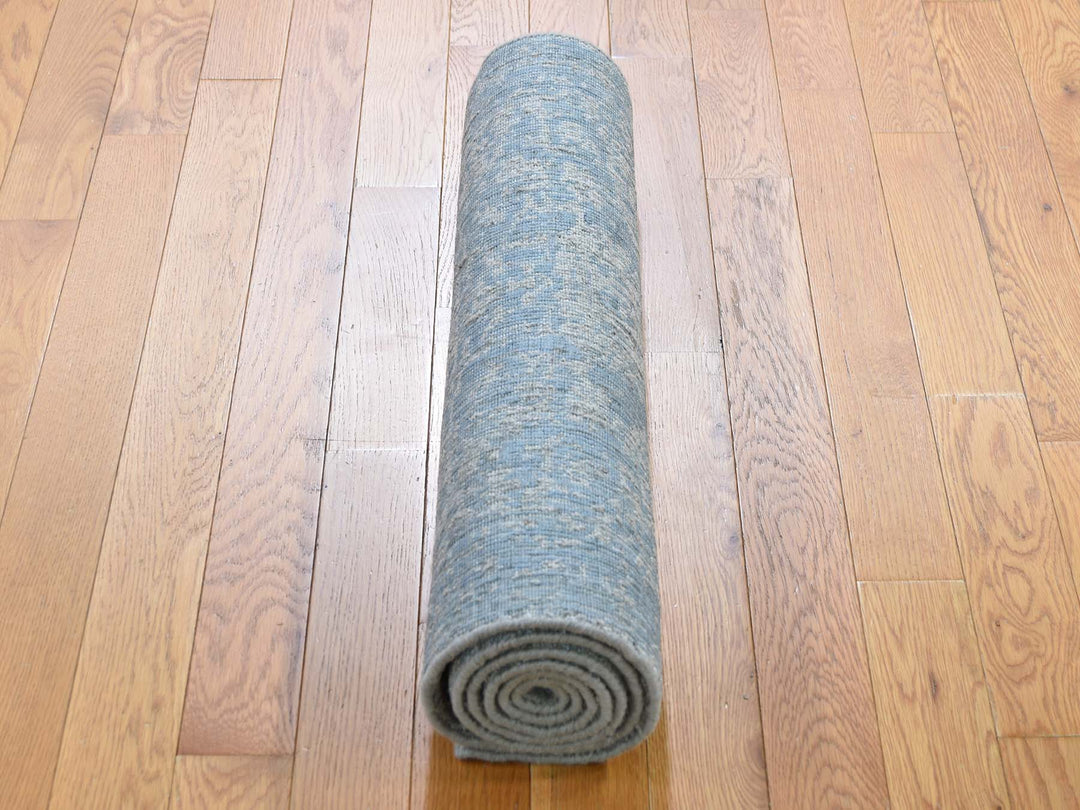 2'5" x 9'10" New Hand Loomed Grey Wool & Silk Runner Oriental Rug - MOA10245569