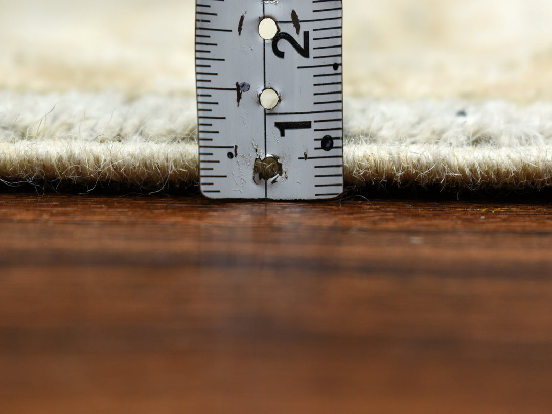 2'7" x 9'9" New Hand Knotted Grey Wool Runner Oriental Rug - MOA10251642