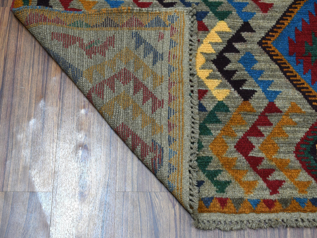 5'8" x 7'6" New Hand Knotted Grey Wool Rectangle Oriental Rug - MOA10253149