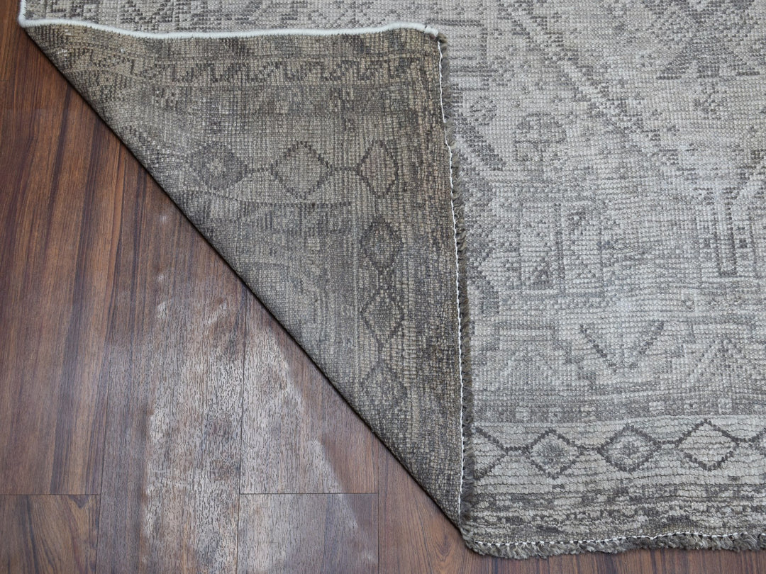 5'6" x 8'2" New Hand Knotted Grey Worn Wool Rectangle Oriental Rug - MOA10254044