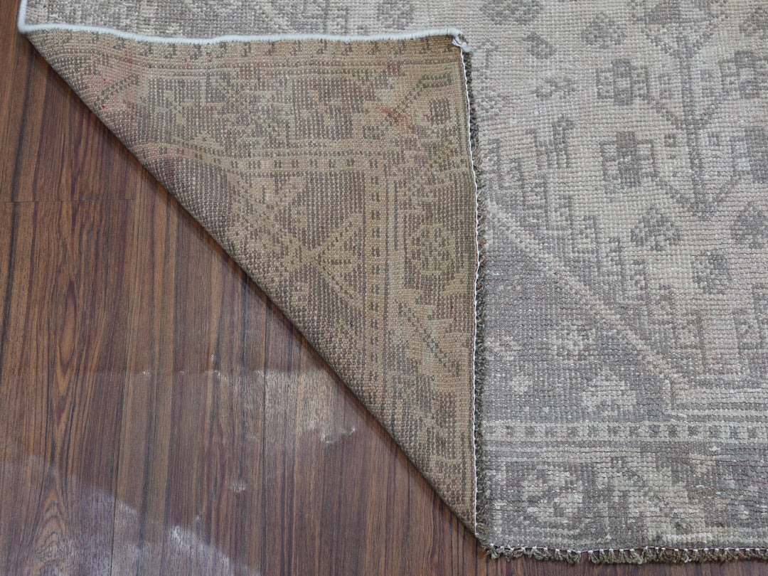 5'1" x 7'4" New Hand Knotted Grey Worn Wool Rectangle Oriental Rug - MOA10254060