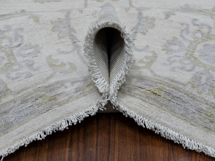 8'5" x 9'7" New Hand Knotted Ivory Wool Rectangle Oriental Rug - MOA10254389