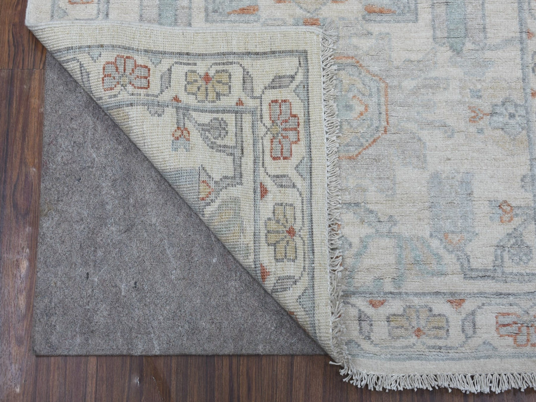 2'6" x 9'10" New Hand Knotted Ivory Wool Runner Oriental Rug - MOA10255147