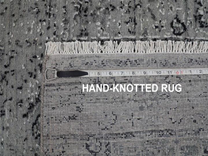 2'10" x 8'0" New Hand Knotted Grey Wool & Silk Runner Oriental Rug - MOA10258022