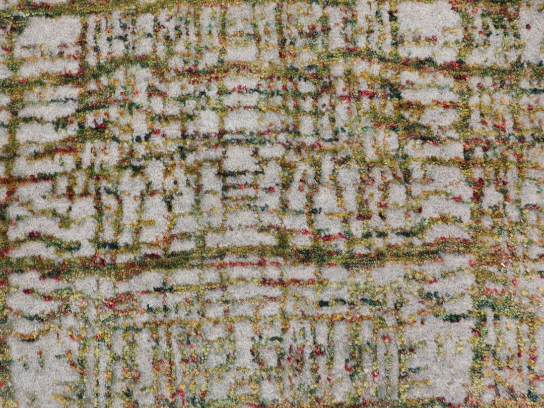 2'6" x 11'9" New Hand Loomed Grey Wool & Silk Runner Oriental Rug - MOA10258115