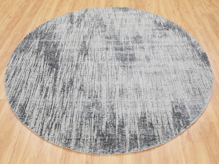7'9" x 7'9" New Hand Loomed Grey Wool & Art Silk Round Oriental Rug - MOA10258119
