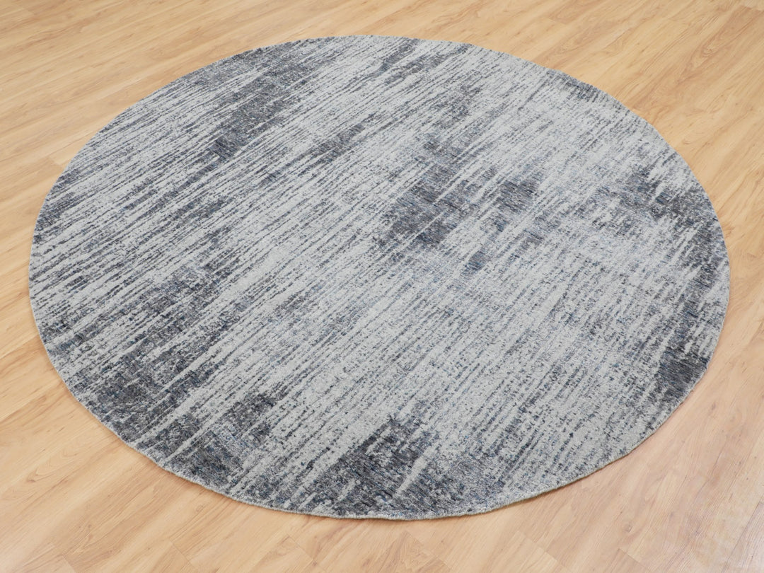 7'9" x 7'9" New Hand Loomed Grey Wool & Art Silk Round Oriental Rug - MOA10258119