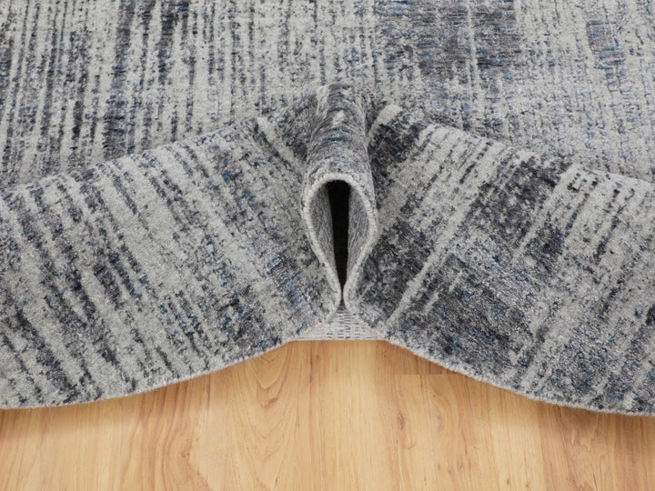 7'9" x 7'9" New Hand Loomed Grey Wool & Art Silk Round Oriental Rug - MOA10258119