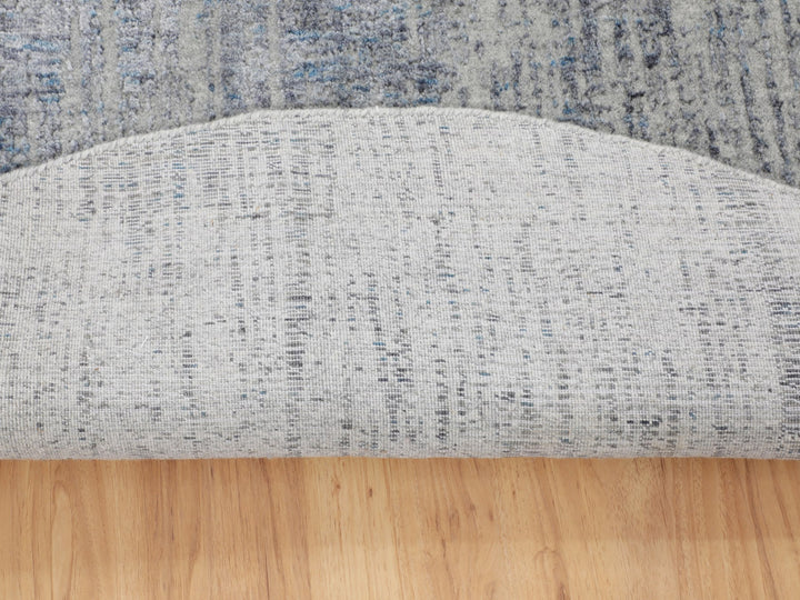 5'9" x 5'9" New Hand Loomed Grey Wool & Art Silk Round Oriental Rug - MOA10258122