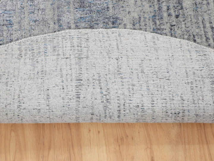 5'9" x 5'9" New Hand Loomed Grey Wool & Art Silk Round Oriental Rug - MOA10258124