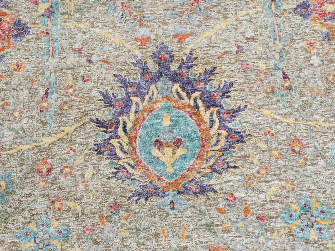 8'10" x 8'10" New Hand Knotted Beige Wool & Silk Round Oriental Rug - MOA10258172