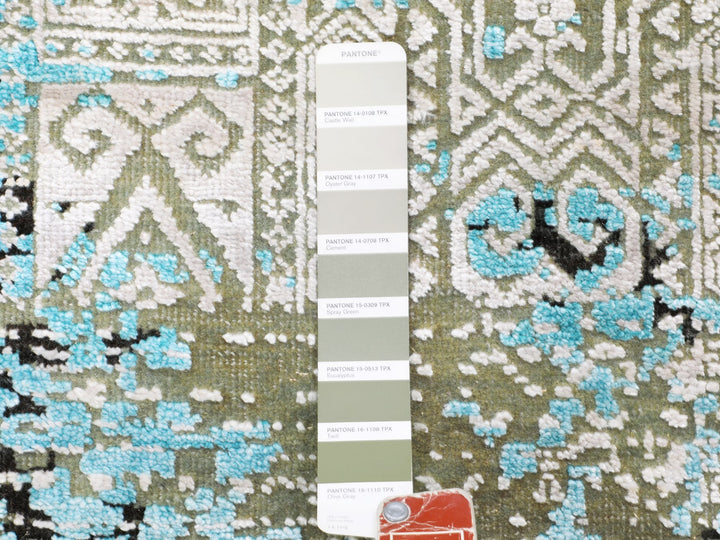 8'9" x 11'10" New Hand Knotted Grey Wool & Silk Rectangle Oriental Rug - MOA10258201