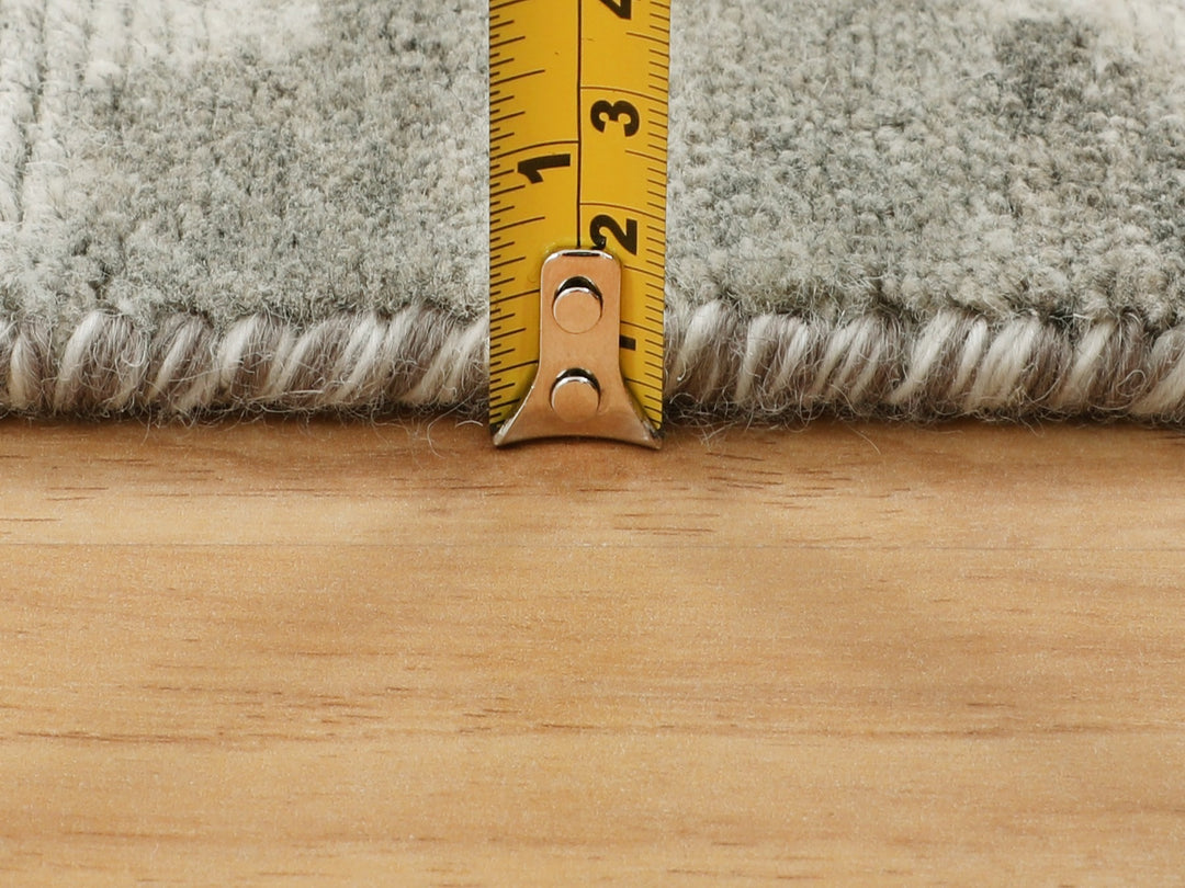 2'6" x 8'0" New Hand Knotted Grey Wool Runner Oriental Rug - MOA10258230