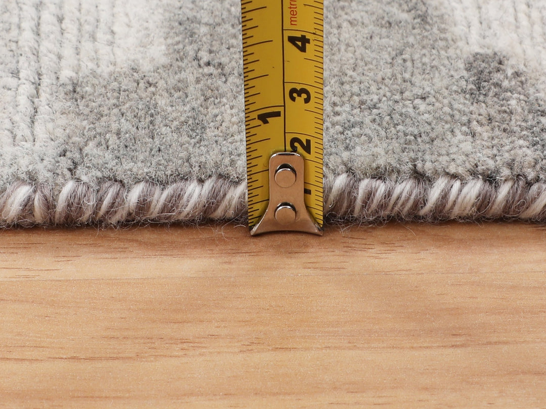 2'6" x 8'0" New Hand Knotted Grey Wool Runner Oriental Rug - MOA10258244