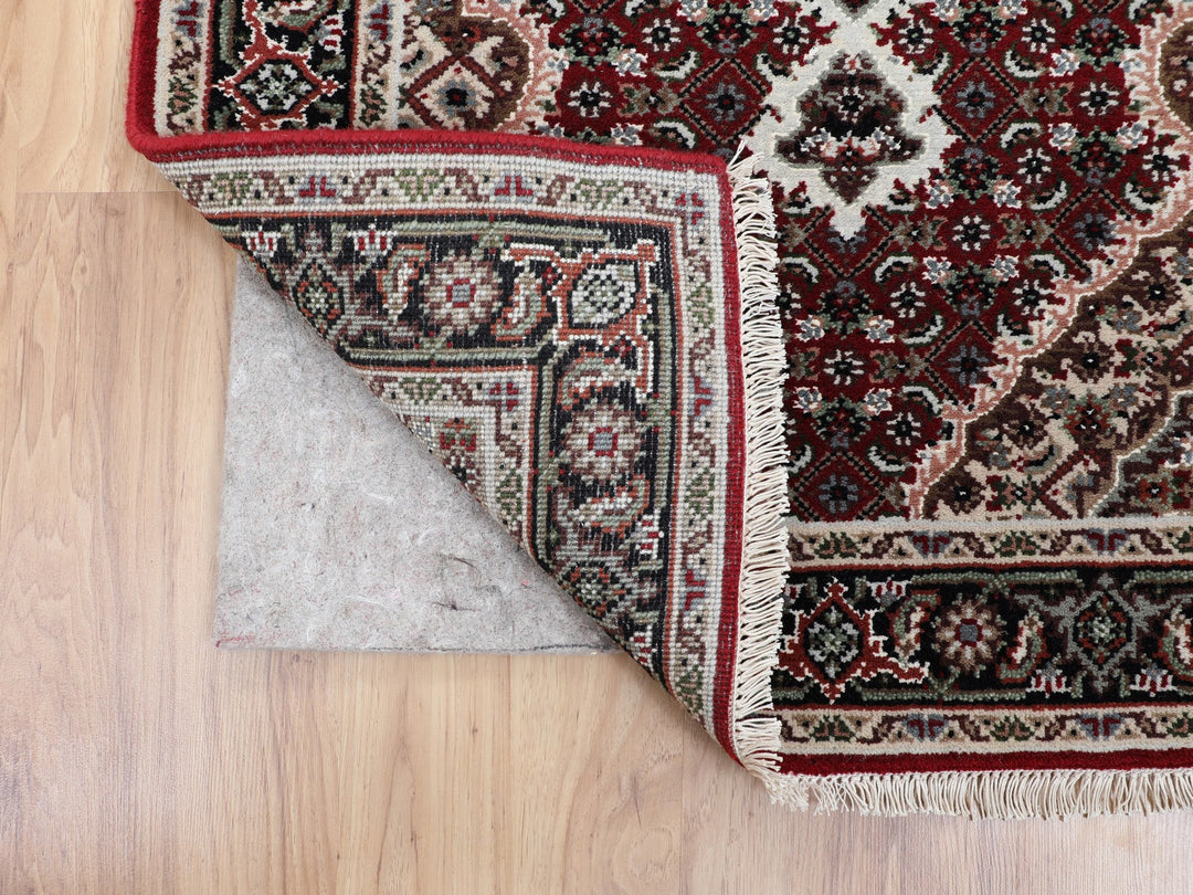 2'8" x 10'1" New Hand Knotted Red Wool Runner Oriental Rug - MOA10258319