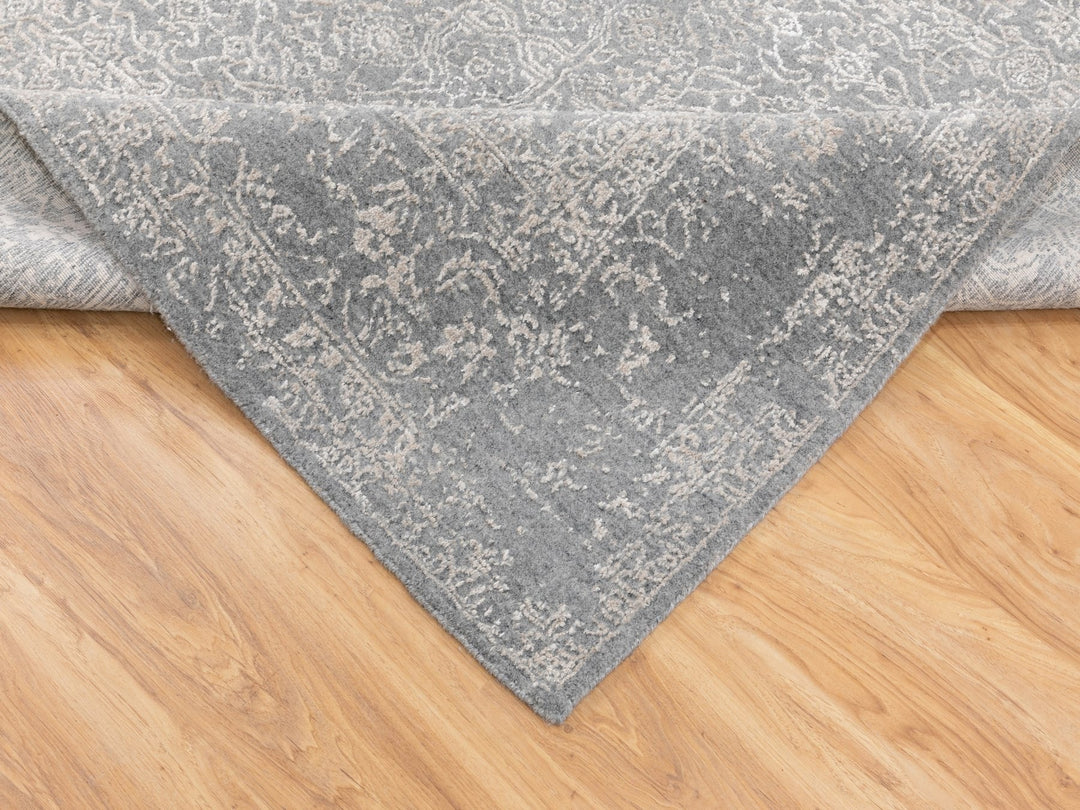 5'10" x 9'1" New Hand Loomed Grey Wool & Art Silk Rectangle Oriental Rug - MOA10258409