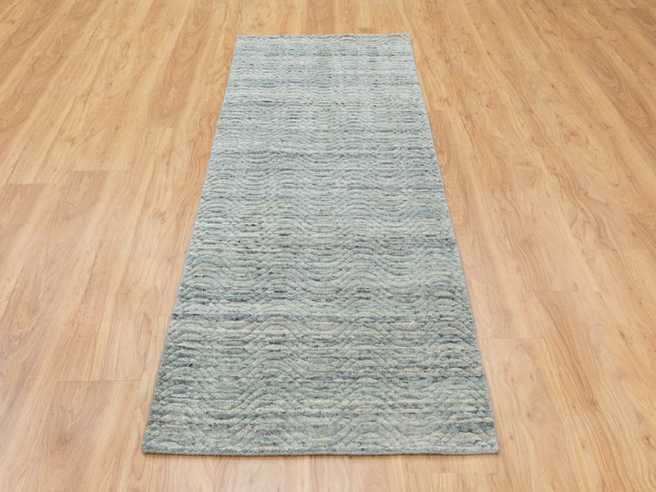 2'6" x 7'10" New Hand Loomed Green Wool Runner Oriental Rug - MOA10258421