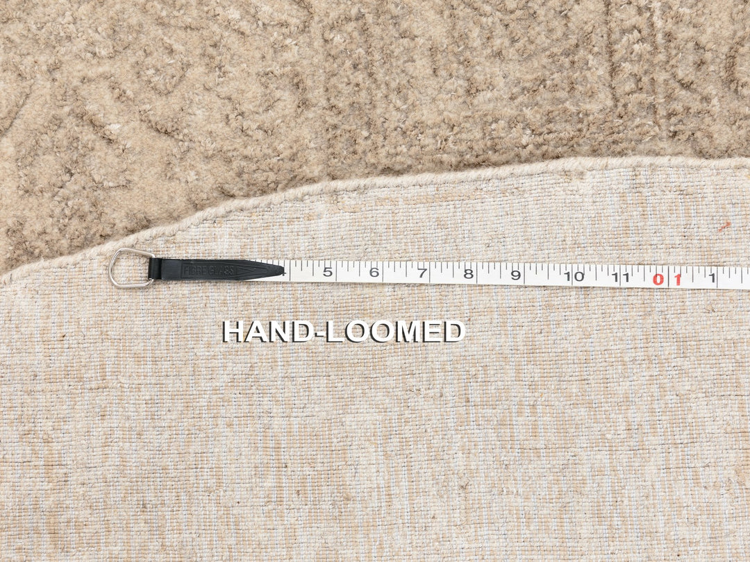 5'9" x 5'9" New Hand Loomed Beige Wool & Art Silk Round Oriental Rug - MOA10258433